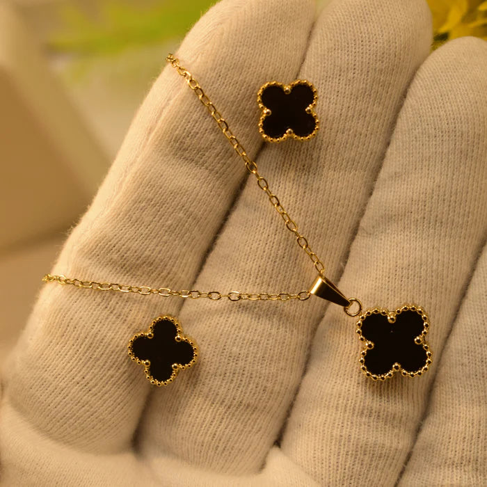Premium Black Clover 2 Pcs Set